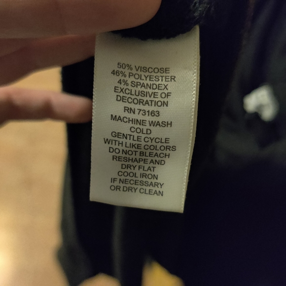 Charcoal Longsleeve Drawstring Cowl Neck Tunic w/ Thumbholes and Button Detail - Picture 5 of 6